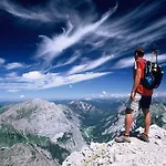 Hwest 3* Hall in Tirol