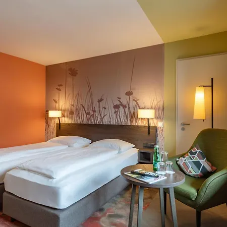 Hwest Hotell