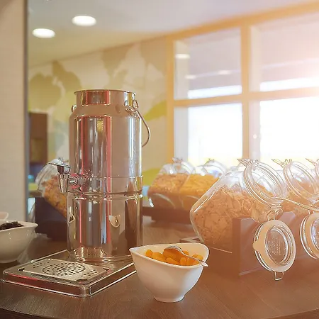 Hwest 3* Hall in Tirol