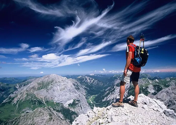 هويست 3* هول ان تيرول