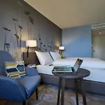Hwest Hotell