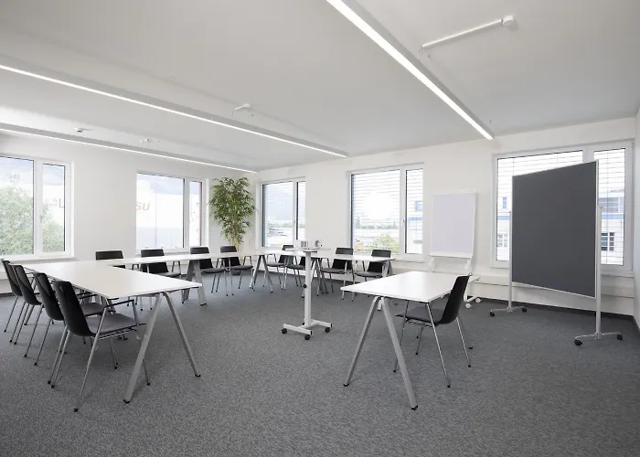 Ξενοδοχείο Hwest